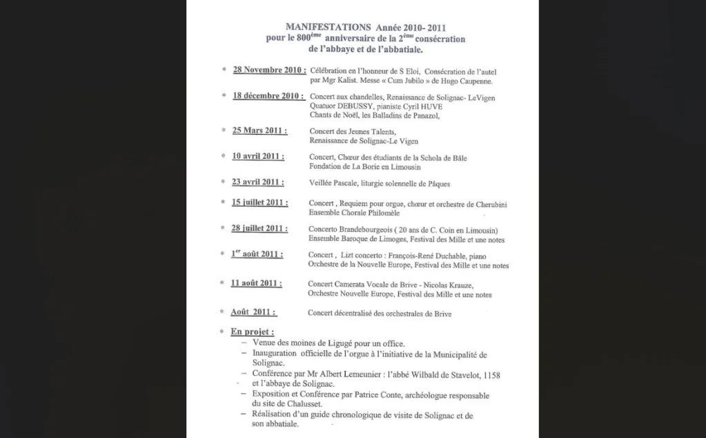 Document imprimé énumérant le programme des manifestations prévues en 2010 et 2011 pour le 800ᵉ anniversaire de la deuxième consécration de l'abbaye et de l'abbatiale de Solignac, incluant des célébrations religieuses, des concerts et des conférences.